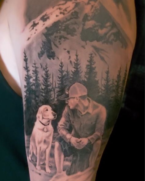 Experience the bond between man and canine in @muscatink's realistic tattoo, portraying a dog and its owner enjoying time together amidst mountains and forests. A touching tribute to companionship, beautifully etched in ink. 🐾🏞️ Men’s Dog Tattoos, Men Dog Tattoo, Man And Dog Tattoo, Dog And Owner Tattoo, Hunting Dog Tattoo, Dog Tattoo For Men, Pet Tattoos Dog, Realistic Dog Tattoo, Labrador Retriever Tattoo