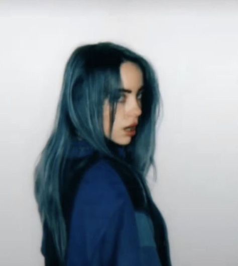 Billie Eilish Side Profile, Understood The Assignment, Side Profile, Blue Hair, Billie Eilish, Pretty People, Beautiful People, Cool Girl, My Girl