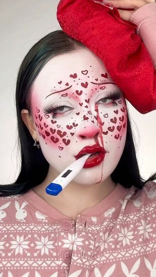 Love Sick Makeup, Sick Girl Makeup, Contacts Makeup, Eyeliner Palette, Sick Love, White Face Paint, Play Makeup, No Signal, Up Theme