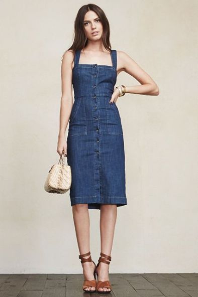 Denim Dress Outfit, Jumpsuit Denim, Denim Shorts Outfit, Sleeveless Denim Dress, Moda Jeans, Reformation Dress, Urban Wear, Looks Chic, Denim Outfit