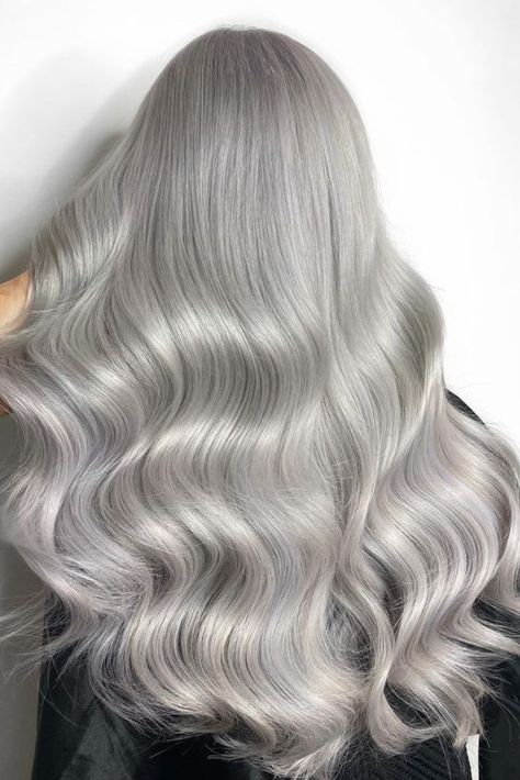 Grey Hair Astetic, Fashion Grey Hair, Grey Hair Bride, Pearl Grey Hair, White Grey Hair Color, Silver Platinum Blonde Hair, Light Grey Hair Color, Platinum Blonde Hair Grey, Champagne Grey Hair