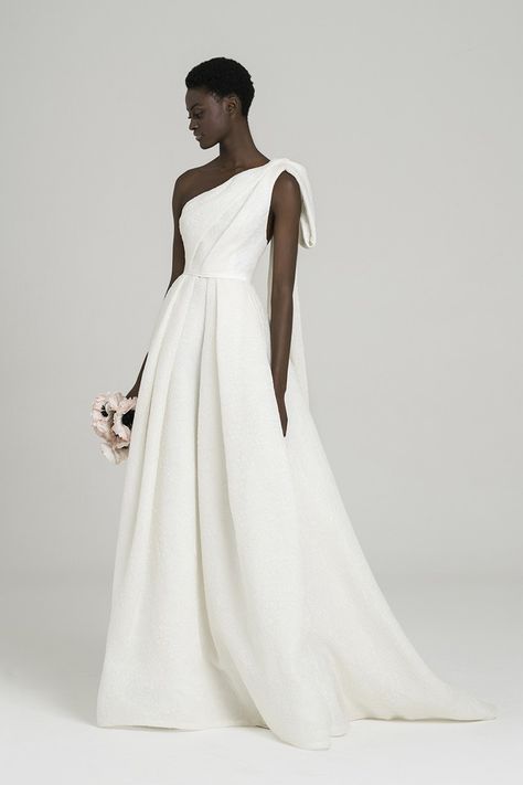 One shoulder gown in organza jacquard | Peter Langner A Line Ball Gown, Peter Langner, Minimal Wedding Dress, Wedding Inspirasi, 2020 Wedding Dresses, Asymmetric Neckline, Winter Wedding Dress, Chapel Train, Pleated Bodice