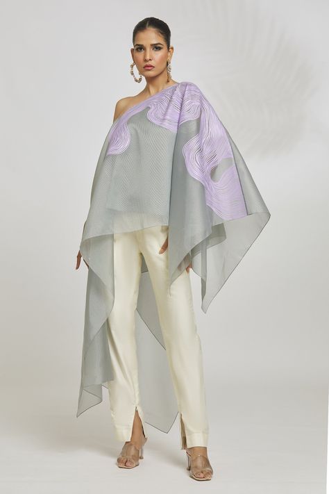 Grey, lilac one shoulder kaftan top with stripe pattern and asymmetric hem. Paired with inner. Components: 2 Type Of Work: Stripe Neckline: Asymmetric Sleeve Type: One shoulder sleeve Fabric: Organza Striper Color: Grey,Purple Other Details:  Note: Pant worn by the model is not for sale Occasion: Party - Aza Fashions Amit Aggarwal, Grey Lilac, Organza Dress, Fashion Inspiration Design, Loose Outfit, Fashion App, Top For Women, Women Tops, Asymmetric Hem