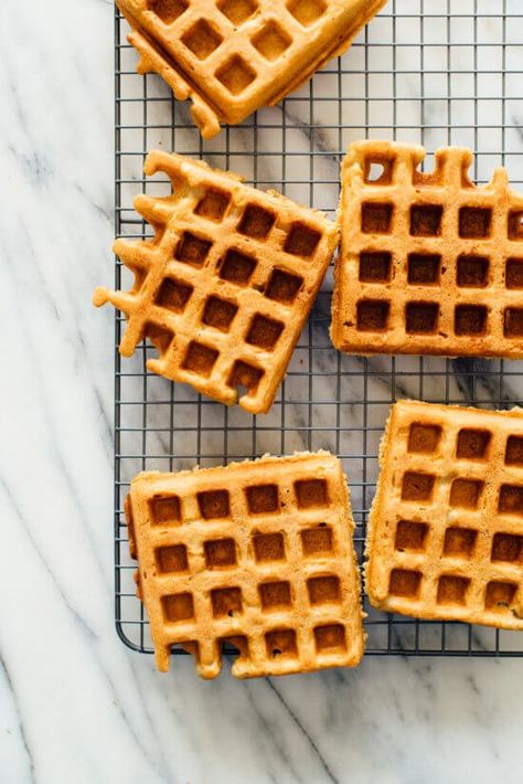 Cinnamon Pears, Oat Waffles, Mascarpone Whipped Cream, Oatmeal Waffles, Pecan Waffles, Whipped Cream Recipe, Banana Oat Pancakes, Potato Waffles, Sweet Potato Waffles