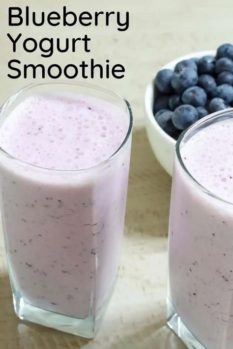 Vanilla Yogurt Smoothie, Blueberry Yogurt Smoothie, Greek Yogurt Smoothie Recipes, Yogurt Recipes Healthy, Blueberry Drinks, Greek Yogurt Smoothie, Smoothie Recipes With Yogurt, Yogurt Smoothie, Blueberry Yogurt