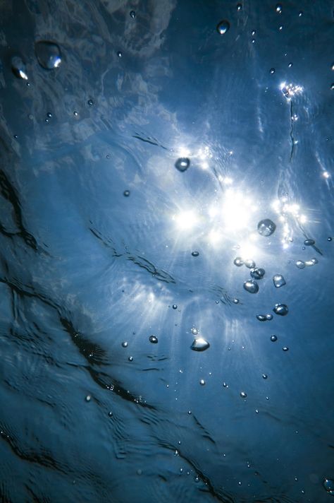 Surfacing | Christopher Johnson Underwater Bubbles, Image Zen, Water Aesthetic, Mermaid Aesthetic, Wallpapers For Iphone, Ocean Vibes, Aesthetic Colors, Sea And Ocean, Pics Art