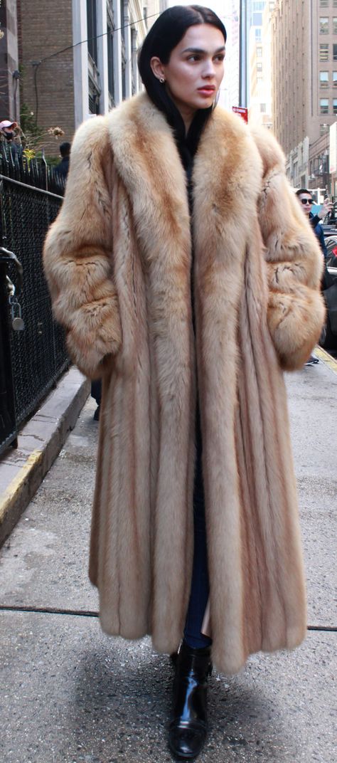 Real Fur Coats Always Rule | MARC KAUFMAN FURS Fur Coat Outfits, Girls Fur Coat, Fur Coat Outfit, Sable Coat, Vintage Faux Fur Coat, Sable Fur Coat, Long Fur Coat, Fur Coat Fashion, Real Fur Coat