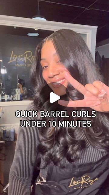 How To Barrel Curl Hair, How To Do Big Curls For Long Hair, How To Curl Wig, How To Do Loose Curls, How To Curl Medium Length Hair, Pin Curls Tutorial, Pin Curl Tutorial, Curling Hair Tutorial, Curled Layered Hair