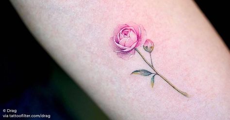 Small Peony Wrist Tattoo, Dainty Peony Tattoo, Peony Tattoo Simple, Peony Wrist Tattoo, Tiny Peony Tattoo, Peony Tattoo Color, Peony Tattoo Small, Small Peony Tattoo, Fine Line Peony Tattoo