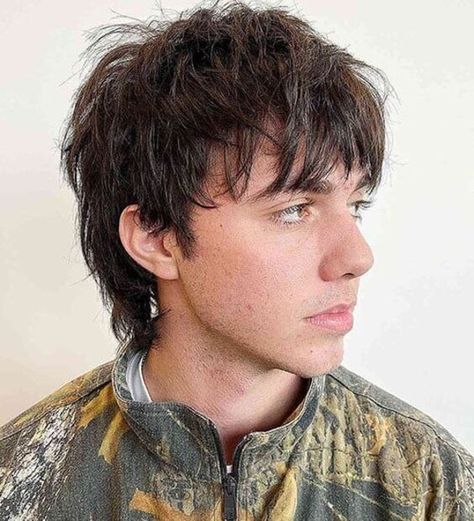 Trendsetting Shaggy Wolf Cuts for Men: Styles for Every Personality Wolf Cut Men, Wolf Cut Hairstyles, Mens Haircuts Straight Hair, Messy Haircut, Mod Hair, Textured Haircut, Shaggy Short Hair, Mullet Haircut, Wavy Hair Men