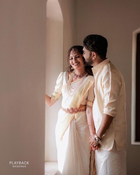 Kerala Wedding Styles on Instagram: "Shot by @playback_weddings For Booking : +91 96059 95729 • • • For Collab DM / Email : @keralawedding_styles Email 📩 :…" Kerala Hindu Wedding Photos, Rings Poses, Hindu Wedding Photos, South Wedding, Dream Marriage, Pregnancy Pics, Wedding Color Pallet, Maternity Photography Poses Pregnancy Pics, Kerala Wedding