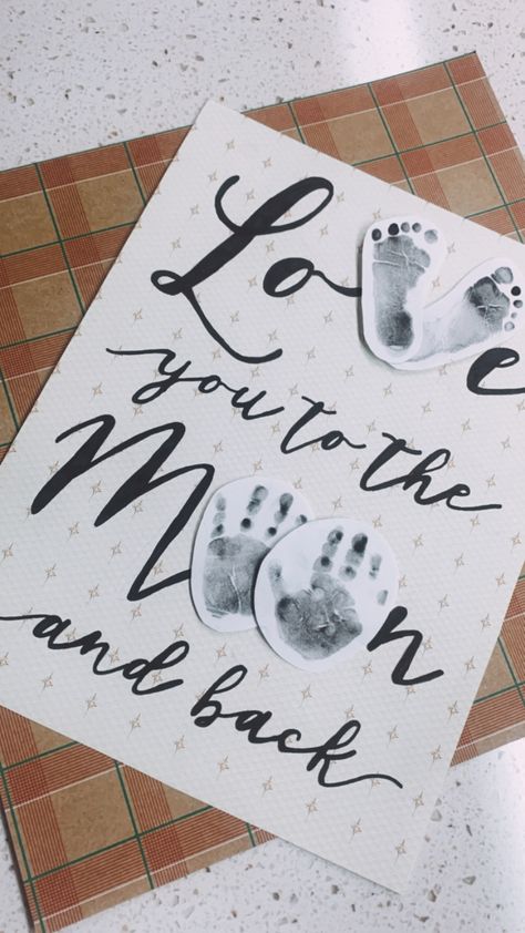 Nicu Crafts Foot Prints, Nicu Footprint Art, Fall Nicu Crafts, Nicu Milestone Crafts, Nicu Crafts Ideas, Nicu Photography Ideas, Nicu Footprint Craft, Nicu Milestones, Newborn Footprint Art