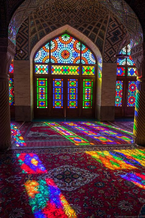 nasir al mulk mosque #shiraz #iran #sun #window #mosque no people #4K #wallpaper #hdwallpaper #desktop Al Mulk, Wallpaper Islami, Shiraz Iran, L'art Du Vitrail, Iranian Architecture, Persian Architecture, Arsitektur Masjid, Mosque Architecture, Iranian Art