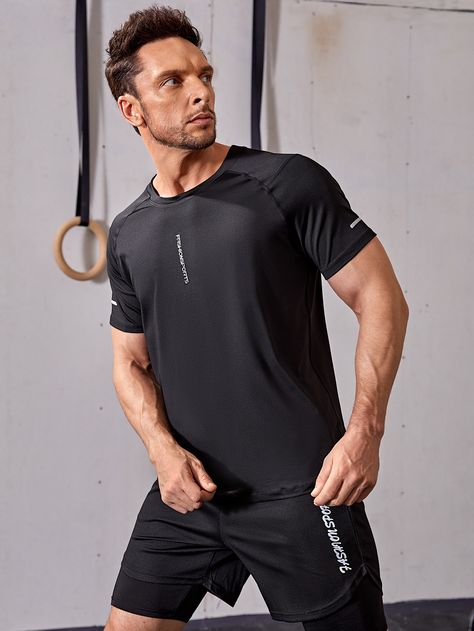 Black   Short Sleeve Polyester Letter  Embellished Slight Stretch  Men Activewear Men Sportswear Outfits, Men’s Activewear, Active Wear Men, Men Gym Outfit, Training Outfit Men, Men Gym Wear, Sport Fashion Man, Men Sportswear, Striped Shirt Men