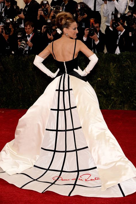 Best Dressed Celebrities at the MET Ball 2014 - Metropolita Museum of Art Gala 2014 Fashion Photos - Elle White Tie Dress Code Women, White Tie Dress Code, White Tie Dress, Sara Jessica Parker, Met Gala Outfits, Met Gala Dresses, Gala Outfit, Met Ball, Met Gala Red Carpet