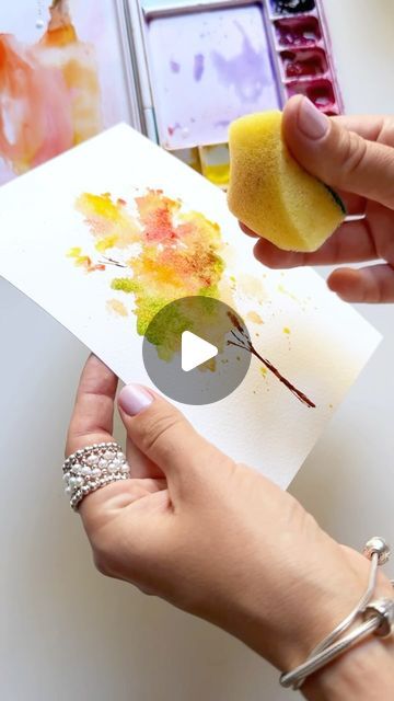 Simple Watercolour Tutorial, Watercolor Brush Techniques, Watercolor Fall Trees Tutorial, Fall Abstract Painting, Fall Watercolor Flowers, Easy Watercolour Ideas, Watercolor Art Ideas Easy Simple, Easy Aquarell Painting, Simple Water Coloring Ideas