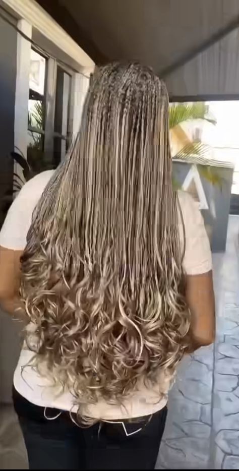 Pick And Drop Braids Blonde, Honey Blond Braid, Honey Blonde Plaits, Blonde And Brown French Curl Braids, Blonde Human Hair Braids, Drop Braids, Honey Blonde Braids, Pick And Drop Braids, Blonde Platinum