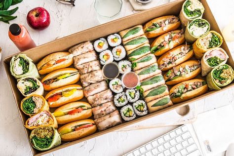 Corporate Catering Ideas Lunches, Corporate Lunch Ideas Catering, Boxed Sandwiches, Corporate Lunch Ideas, Corporate Catering Ideas, Catering Sandwiches, Catering Packaging, Sandwiches Catering, Boxed Lunch Catering