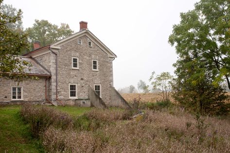 The house was built in the mid-00s by a Scottish farming family and had fallen into disrepair when John and Juli first toured it. &#8 Juli Baker, House Outside, Marble Tub, Rustic Apartment, Fireplace Tile Surround, Riverside House, Greek Villas, Scandinavian Apartment, Canal House