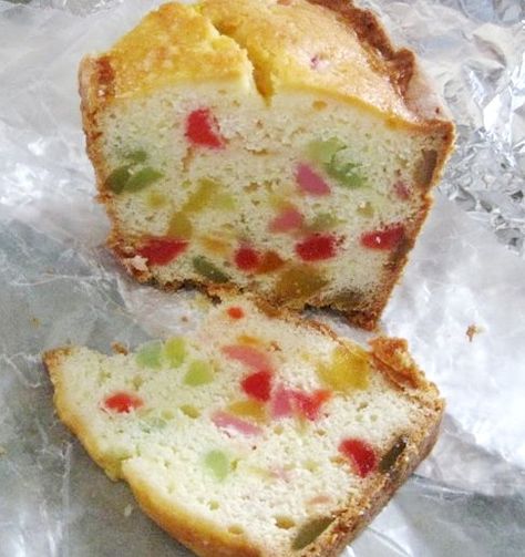 Petticoats & Pistols - Gumdrop Bread - just like Grandma made.  1/2 cup Margarine; 1 cup white sugar; 2 eggs; 1 tsp vanilla; 1/2 tsp salt; 1 tsp baking powder; 2 cups flour; 1 cup milk; 1 cup gum drops (no black) chopped, or baking gums (not spice). Gum Drop Cake, Fruit Loaf, Drop Cake, Breads & Buns, Fruit Bread, Loaf Recipes, Drop Cookies, Green Food Coloring, Mixed Fruit