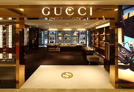 Causeway Bay, Elegant Hotel, Gucci Store, Gucci Shop, Gucci Brand, Luxe Life, Shop Till You Drop, Gianni Versace, Luxury Store