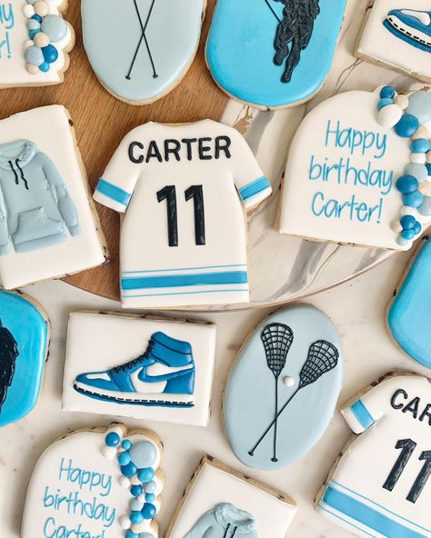 Lacrosse Birthday Party Ideas, Lacrosse Cookies Decorated, Lacrosse Cookies, Volleyball Snacks, Lacrosse Birthday, Grad Cookies, Cookie Business, Lacrosse Girls, Graduation Cookies