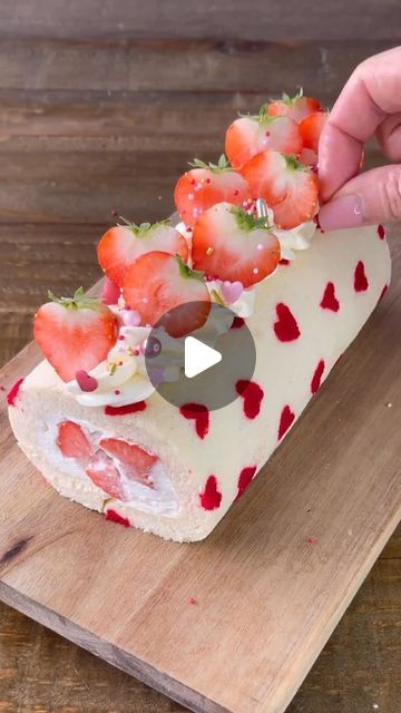 Food Network on Instagram: "Our hearts just skipped a beat over this cake roll, @ohcakeswinnie ❤️" Cake Roll, Fire Heart, Food Network, Food Network Recipes, Rolls, Valentines Day, Valentines, Baking, Cake