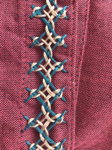 Viking Embroidery, Medieval Embroidery, Sulaman Pita, Knots Diy, Herringbone Stitch, Tablet Weaving, Needle Crafts, Pola Sulam, Creative Embroidery