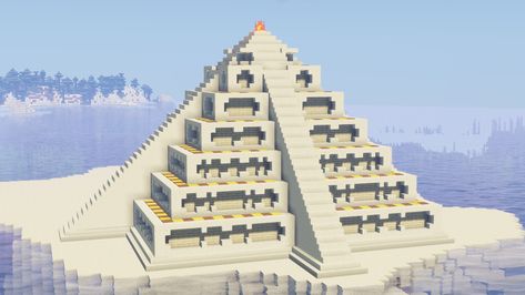 Minecraft Pyramid Base, Minecraft Desert Temple Ideas, Minecraft Pyramid Design, Minecraft Pyramid, Minecraft Desert, Pyramid House, Desert Temple, Minecraft Base, Build Minecraft