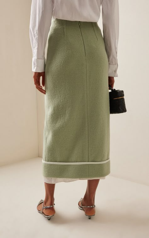 Wool Skirt Outfit, Wool Midi Skirt, Erdem Moralioglu, Opera Singer, Maria Callas, Uncharted, Wool Skirts, Fashion Story, Preppy Outfits