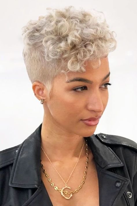 Curly Top With Shaved Sides #shortcurlyhairstyles #curlyhairstyles #hairstyles ❤ Here is a list of short curly hairstyles and tips for girls with curls. In case your curls are out of control and you can’t tame the wild tresses. #lovehairstyles #hair #hairstyles #haircuts Short Hair With Curls On Top, Curly Top Pixie Haircut, Short Shaved Curly Hairstyles, Very Short Curly Haircuts For Women, Womens Haircut Shaved Sides, Short Curly Hair With Shaved Sides, Curly Pixie With Shaved Sides, Short Curls Hairstyle Women, Short Hair Curly On Top