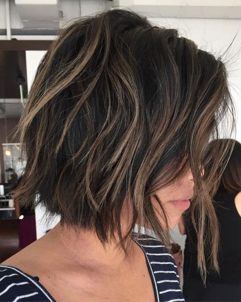 Twisted Balayage Layers Shoulder Haircut, Hot Hairstyles, Medium Bob Haircut, Medium Bob, Wavy Bob Hairstyles, Medium Bob Hairstyles, Choppy Bob Hairstyles, Balayage Blonde, Short Layered Haircuts