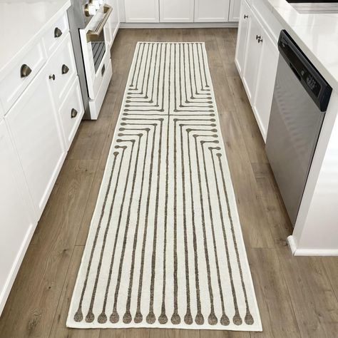 PRICES MAY VARY. CHIC GEOMETRIC STRIPE DESIGN: Ink-inspired lines form a bold geometric pattern on this camel brown and ivory runner, blending modern style with functionality. Water-resistant, stain-resistant, and machine-washable, it’s ideal for busy areas and easy to maintain. WASHABLE FOR EVERYDAY CONVENIENCE: Expertly crafted for practical, everyday use, our machine washable runner rugs simplify your cleaning routine without compromising on style. Their exceptional stain and water resistance Galley Kitchen Runner Rugs, Boho Kitchen Rug Ideas, Foyer Rug Ideas, Bathroom Runner Rug Ideas, Entry Way Rug Ideas, Runner In Kitchen, Bathroom Rugs Ideas Master, Kitchen Runner Rug Ideas, Hallway Runners Ideas