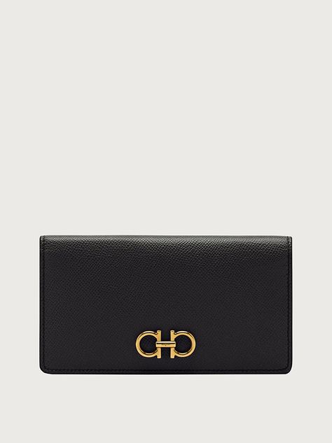 Gancini continental wallet - Leather Accessories - Women - Salvatore Ferragamo CA Organize Bills, Ferragamo Wallet, Black Wallet, Belt Accessories, Leather Accessories, Handbag Accessories, Salvatore Ferragamo, Credit Cards, Wallets For Women