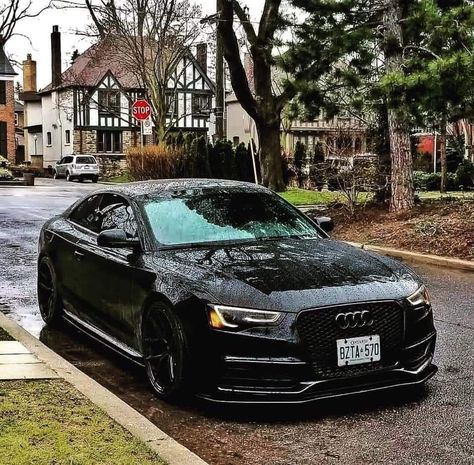 Rs5 Audi, Audi Black, Maclaren Cars, Blacked Out Cars, Audi Sports Car, Matte Black Cars, Car Vibes, A5 Coupe, Audi A5 Coupe