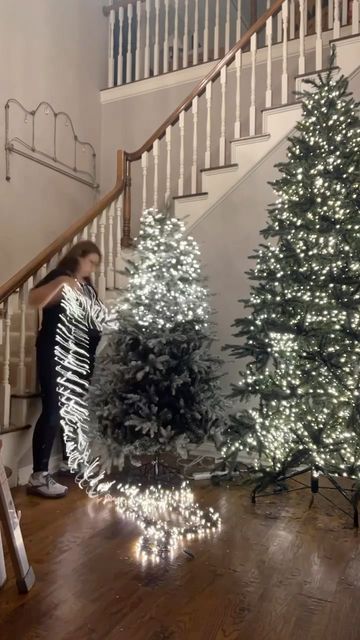 Holiday Hangups | Christmas Decor on Instagram: "Another New Lighting Recipe 👇 This tree is lit! Here’s a 6.5 foot flocked tree with 4,500 lights. Isn’t she amazing ! Want to know this lighting recipe? Leave me a comment below and I’ll send it to your inbox. #Christmas #christmaslights #lights #christmasdecor #christmasdecorating #holiday #holidaydecor #holidaylights #christmastree #Christmastime #christmasdecorations #christmastreedecorating #christmasmood #christmasspirit #christmasvibe Cool White Christmas Lights On Tree, Best Christmas Tree Lights, Christmas Tree With Fairy Lights, Fairy Lights Christmas Tree, White Light Christmas Tree, Christmas Tree Lights Ideas, 4 Foot Christmas Tree, Flocked Tree, Christmas Tress