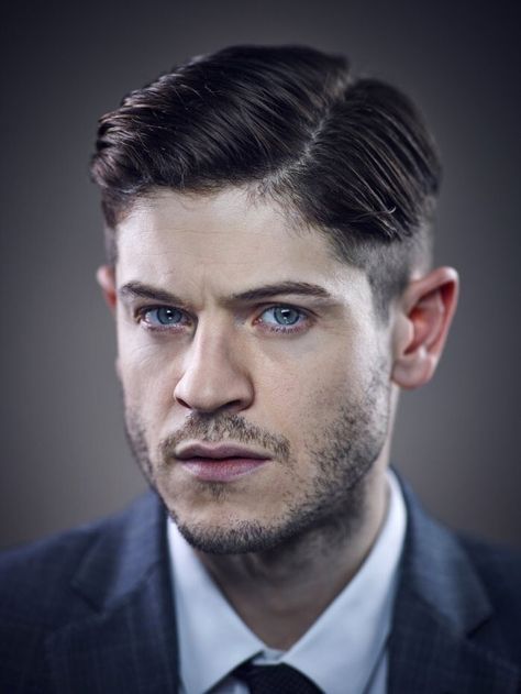 Jenna on Twitter: "@QueenEydie @BritActorsFan https://t.co/dMr7W176ex" Ramsey Bolton, House Bolton, Iwan Rheon, Ramsay Bolton, Portrait References, Face References, Guy Style, Hello Handsome, Handsome Guys