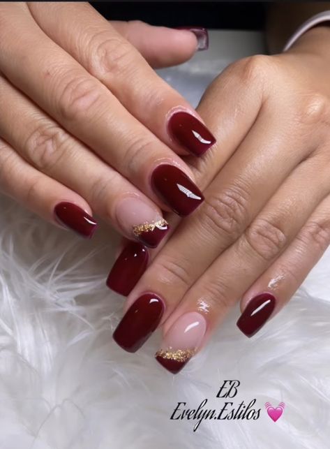 Burgundy Homecoming Nails, Burgundy Nails Medium Length, Short Maroon Acrylic Nails, Red And Maroon Nails, Maroon Square Nails, Wine Nails Designs Burgundy, Bridal Nail Art Indian, Bordo Nails, Maroon Acrylic Nails