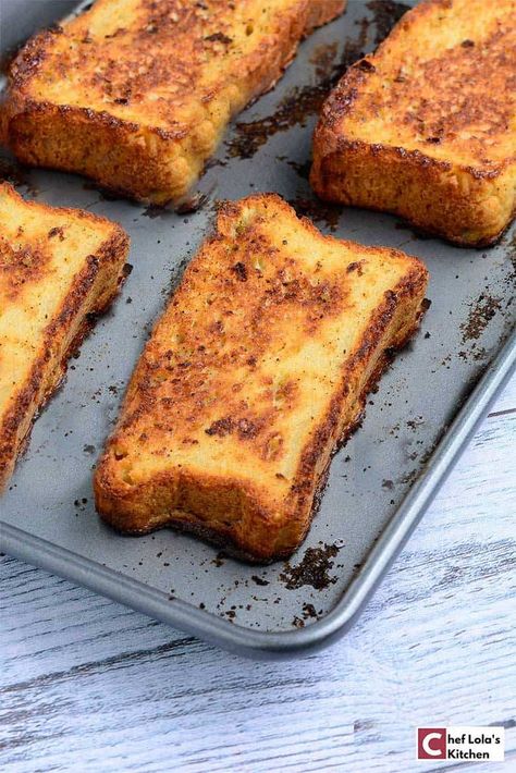 Cinnamon Butter Toast, Cinnamon And Sugar Toast, Crusted French Toast, Cinnamon Toast Recipe, Oven French Toast, Oven Baked French Toast, Cinnamon Sugar Toast, Vanilla French Toast, French Toast Bake Recipe