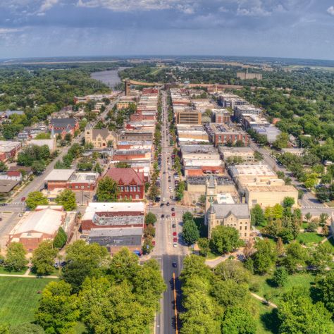 Lawrence, Kansas, has long been considered a college town. While home to Kansas University, Lawrence is much more. With a classic downtown, a visit to Lawrence includes shopping at unique stores and boutiques while sampling some of the best cuisine in the Midwest. Whether you're a history buff,... Unique Stores, Kansas University, State Of Kansas, Kansas Usa, Lawrence Kansas, Were Back, Lawrence Ks, 100 Things To Do, Book Stores