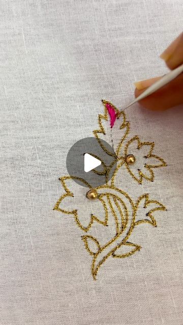 Aari Work Project Design, Aari Work Embroidery Design, Aari Flower Design, Tambur Stitch Design In Aari, Water Filling Stitch In Aari Design, Embroidery Designs Videos, Aari Embroidery Design, Aari Advance Stitch, Stem Stitch Aari Design