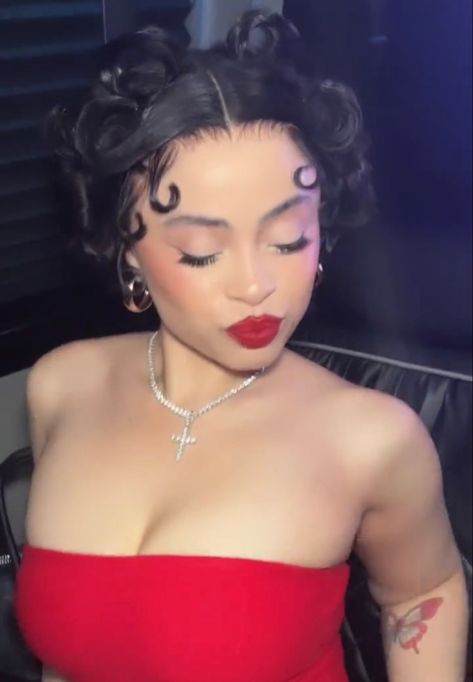 Betty Boop With Long Hair, Betty Boop Pose, Betty Booo Halloween Costumes, Black Betty Boop Costume, Costume With Black Hair, Betty Boop Long Hair, Betty Boop Costume Black Women, Betty Boop Costume Long Hair, Ice Spice Betty Boop