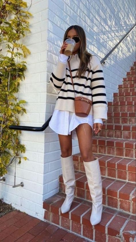 Striped Sweater Outfit, Stile Blair Waldorf, Adrette Outfits, Thanksgiving Outfit Women, Thanksgiving Outfit Ideas, Cute Thanksgiving Outfits, What To Wear Fall, Fest Outfits, Black Kitten Heels