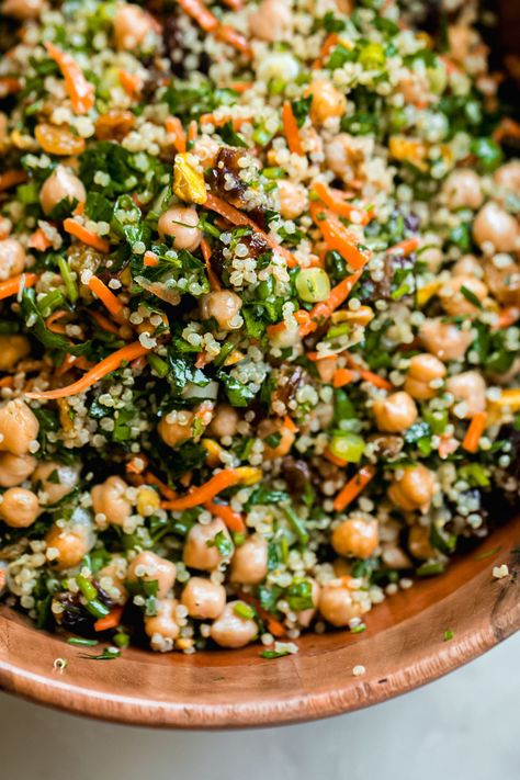 Chickpea Quinoa Salad Recipe (Power Salad) | Little Spice Jar Quinoa Garbanzo Salad, Chopped Chickpea Salad, Summer Chickpea Salad, Bulk Salad Recipes, Chickpeas Salad Recipes, Chickpea Recipes Salad, Indian Salad Recipes, Power Salads, Chickpea And Quinoa