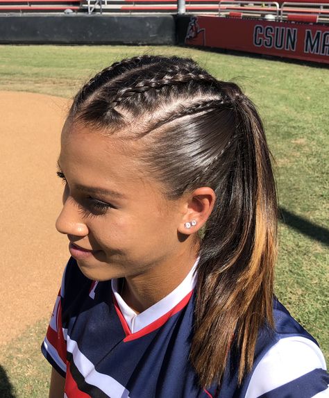 Softball Baseball Hairstyle For Girls With Medium Length Hair | Everylittlestrand Softball Hairstyles For Medium Length Hair, Basketball Hair Styles Braids Sports, Girls Baseball Hairstyles, Sports Length Nails, Sportive Hairstyles, Cool Sports Hairstyles, Gameday Braids, Soccer Hairstyles For Girls Sports, Medium Length Hairstyles For Softball