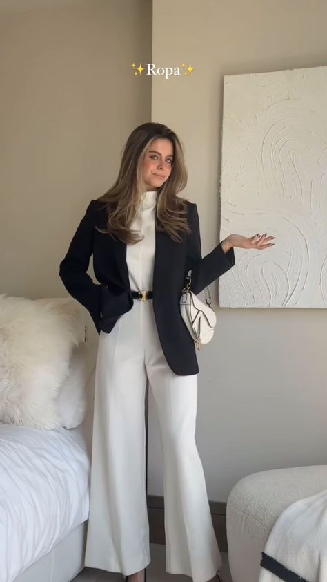 Lawyer Woman Outfit, Business Formal Outfits For Women Classy, Formal Attire Women Business, Blazer Outfits For Women Classy, Ootd Formal, Business Formal Outfit, Outfit Formal Mujer, Outfits For College, Aesthetic Business