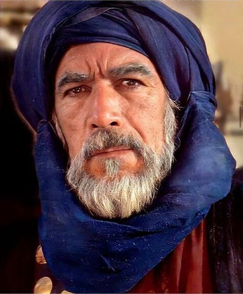 anthony quinn Best Movie Quotes, Classic Hollywood Glamour, Anthony Quinn, Character Actor, Movie Photo, Hollywood Glamour, Old Man, Photo Posters, Classic Hollywood