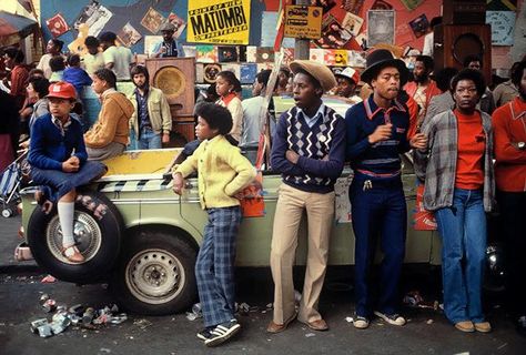 Notting Hill Carnival 1979 <3 Notting Hill Carnival, Reggae Music, Vintage London, Notting Hill, British History, Black Community, West London, Black Culture, Cultura Pop