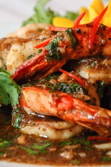 Jamaican Shrimp, Shrimp Nutrition Facts, Black Pepper Shrimp, Pepper Shrimp Recipe, Cheesecake Factory Recipes, Pepper Shrimp, Yummy Seafood, Fav Food, Catering Ideas