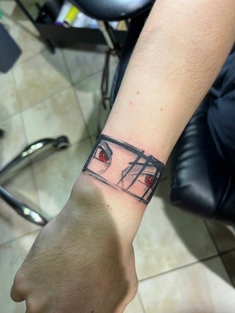 Itachi Hand Tattoo, Itachi Uchiha Eyes Tattoo, Itachi Eyes Tattoo, Itachi Uchiha Tattoo Ideas, Itachi Tattoo Ideas, Itachi Tattoos, Itachi Tattoo, Naruto Painting, Native Tattoos